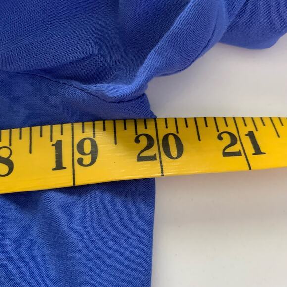 CREMIEUX Women's Blue Tie Front Long‎ Sleeve Button Down Blouse Size Medium - Picture 14 of 15